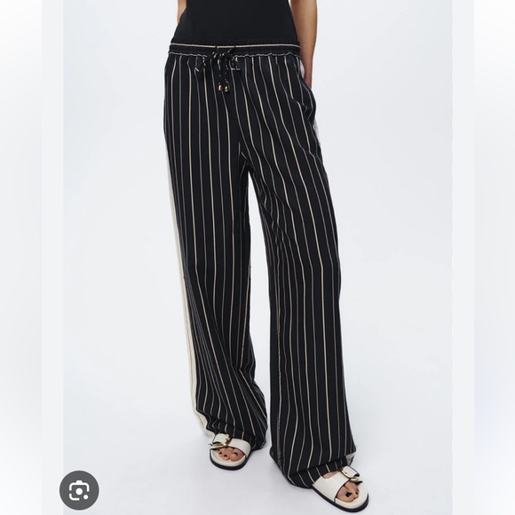 Zara Wide Leg Striped Pants L Black White Side Slit - Picture 2 of 7